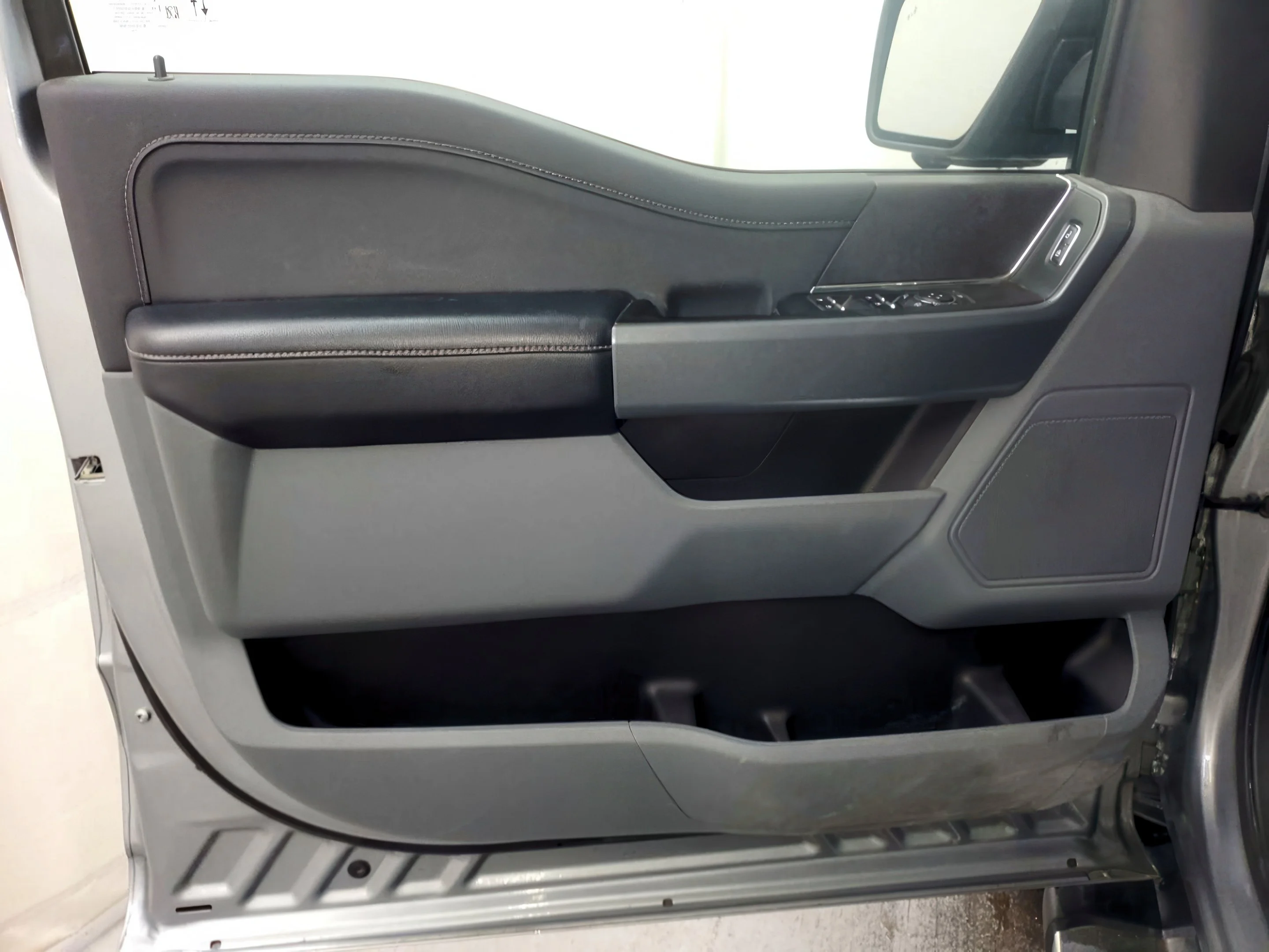 2024 Ford F-150 XLT - Photo 6