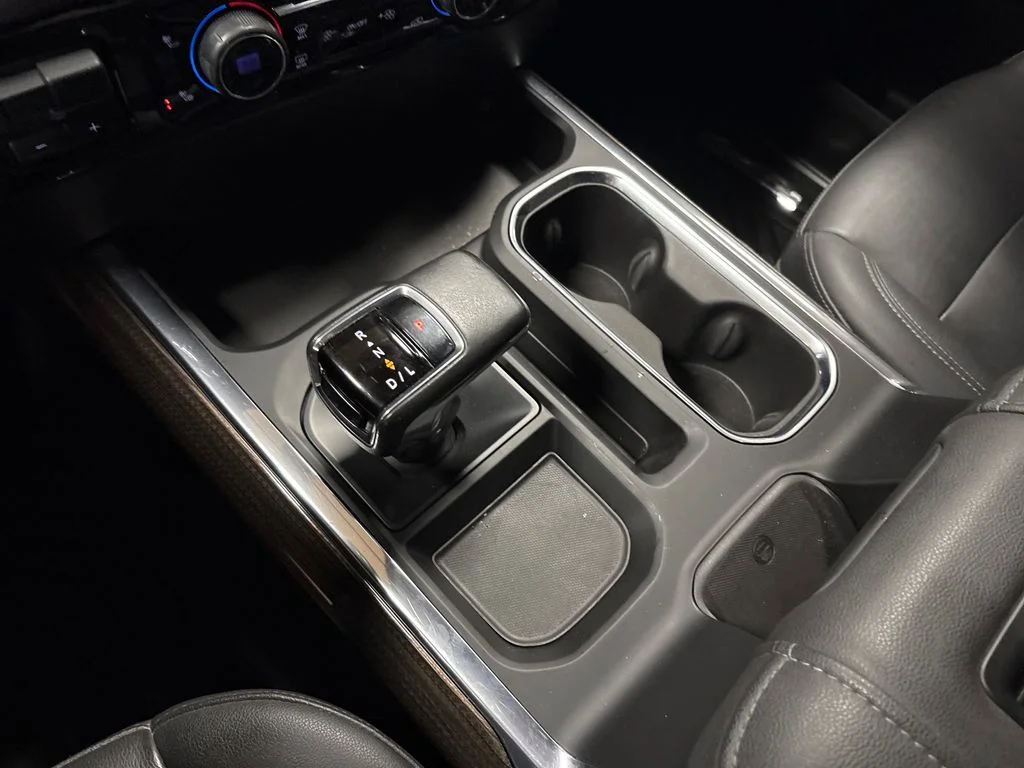 Used 2022  Chevrolet RST image 25