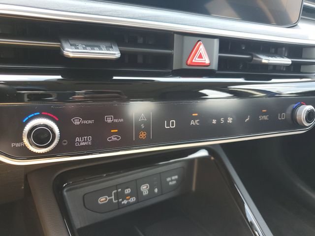 2025 Kia K5 EX - Photo 29