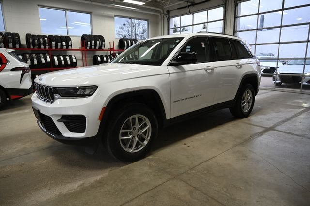 2023 Jeep Grand Cherokee Laredo - Photo 8