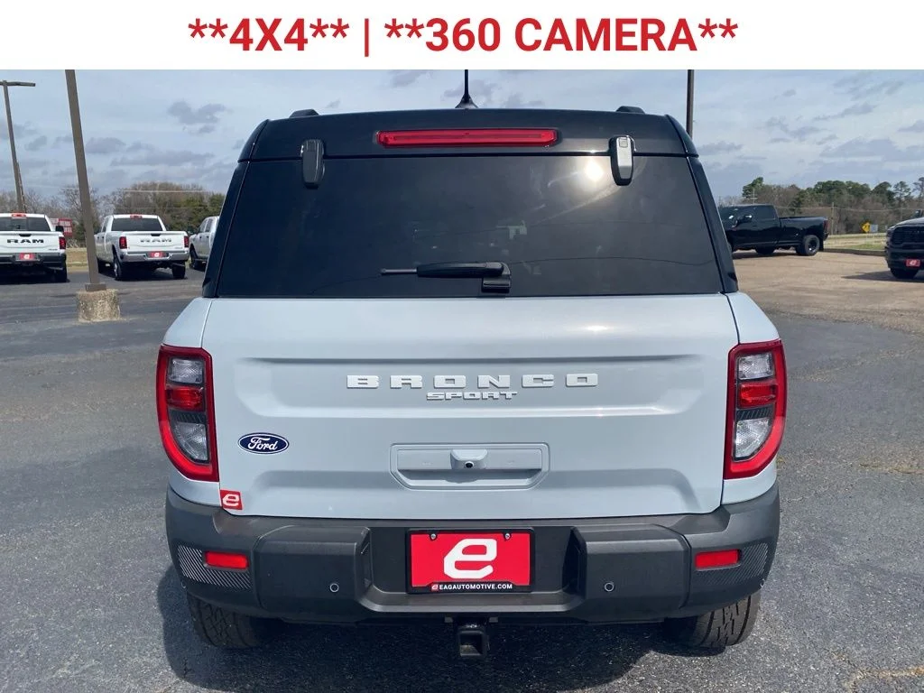 New 2026 Space White Metallic Ford Badlands® image 7