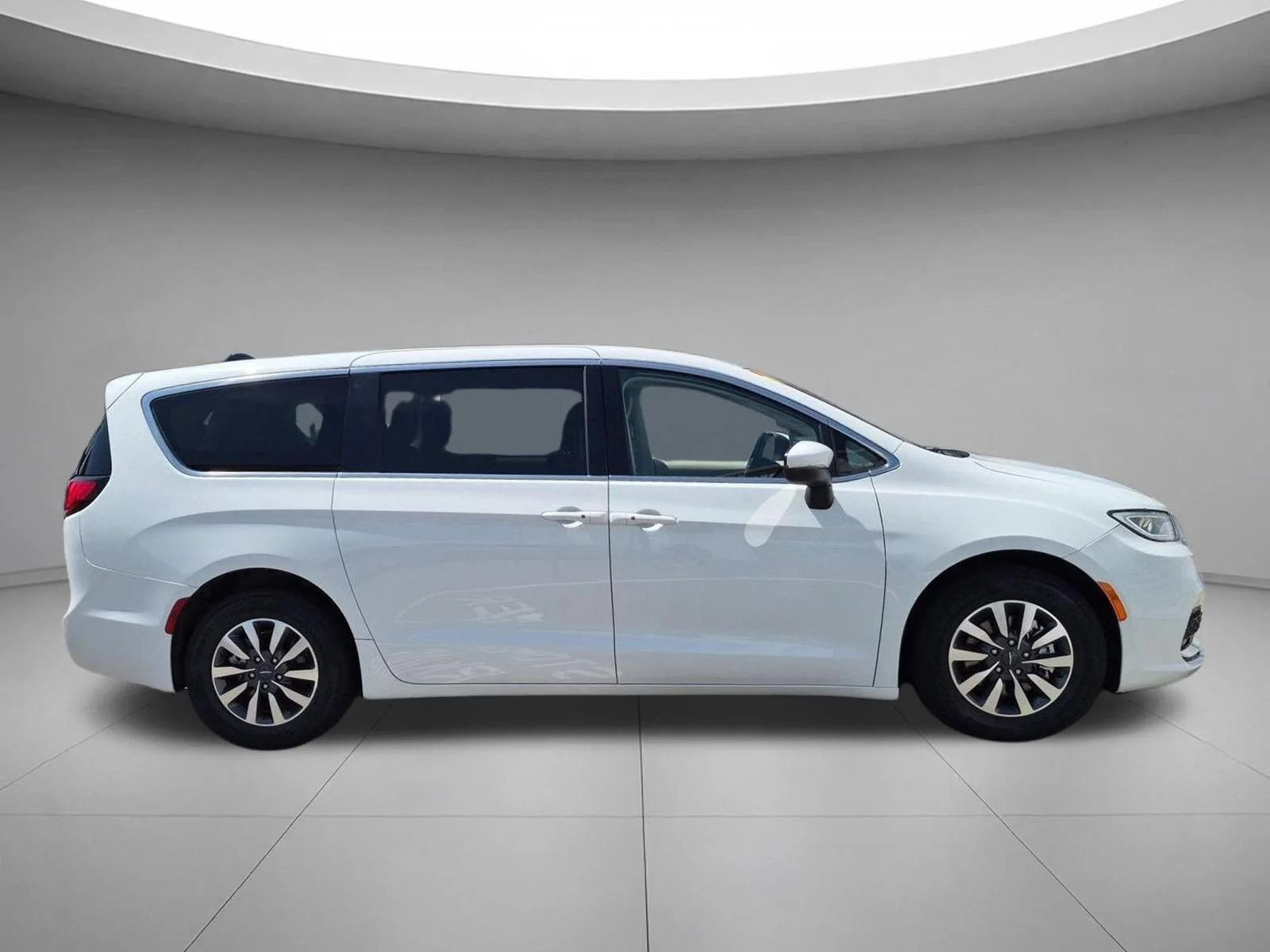 Used 2023 Bright White Clearcoat Chrysler Hybrid Touring L image 6