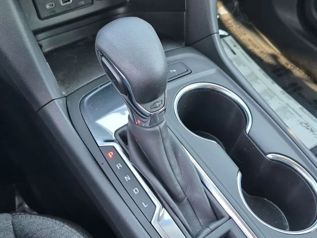 Used 2024 Gray Chevrolet LT image 27