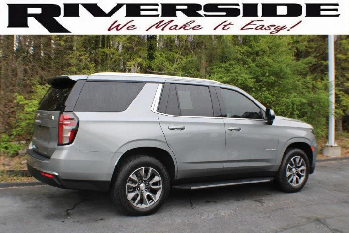 Used 2023 Sterling Gray Metallic Chevrolet LT image 2