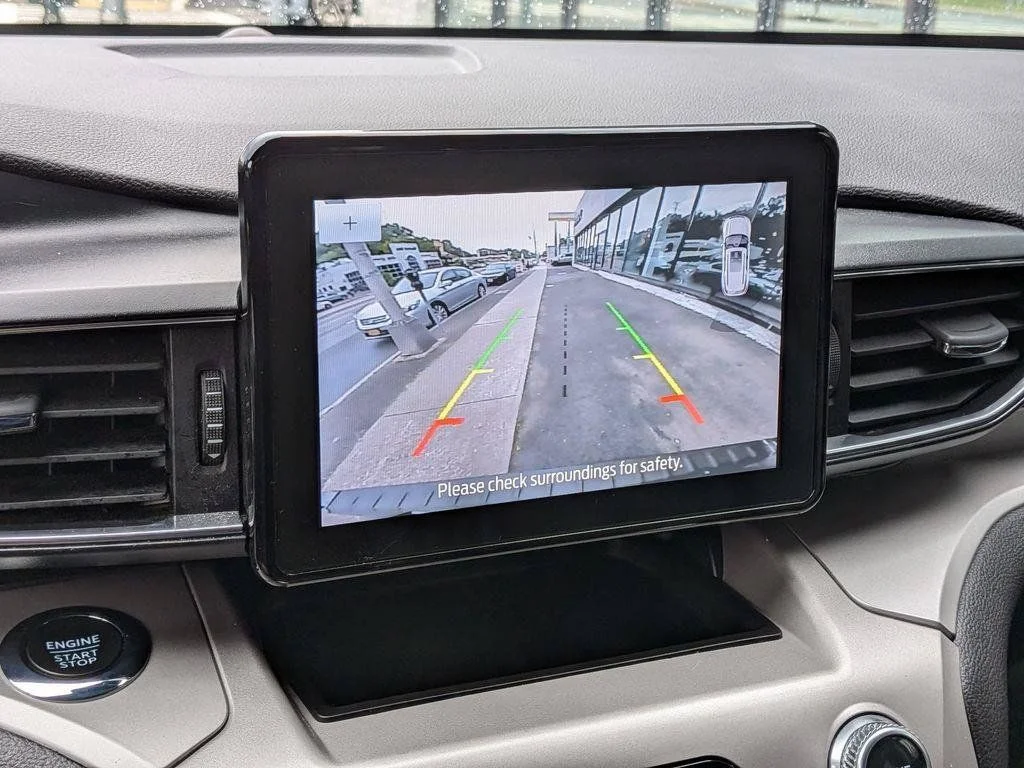 Used 2023 Black Ford XLT image 20
