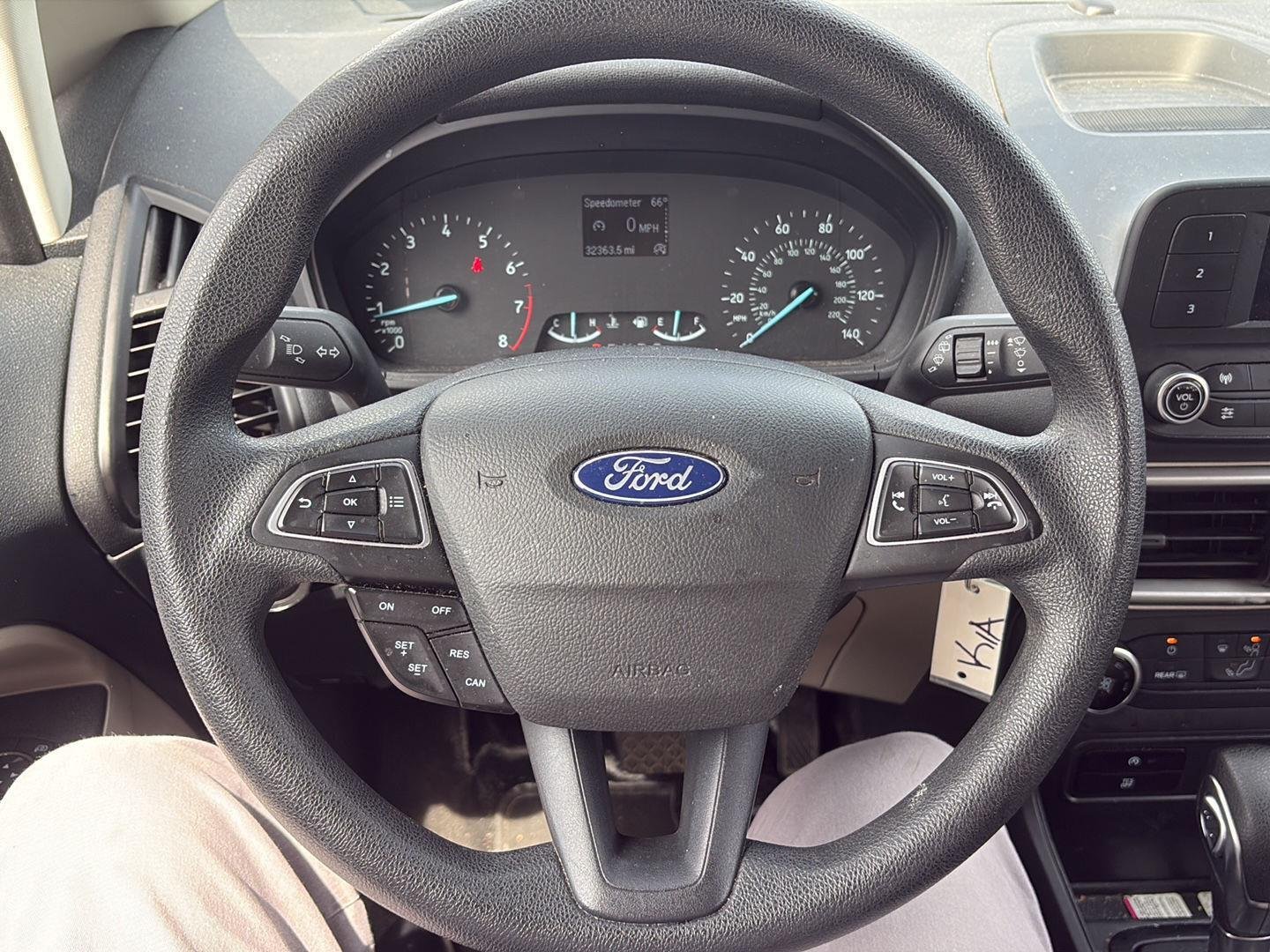 Used 2022 Luxe Yellow Ford S image 13