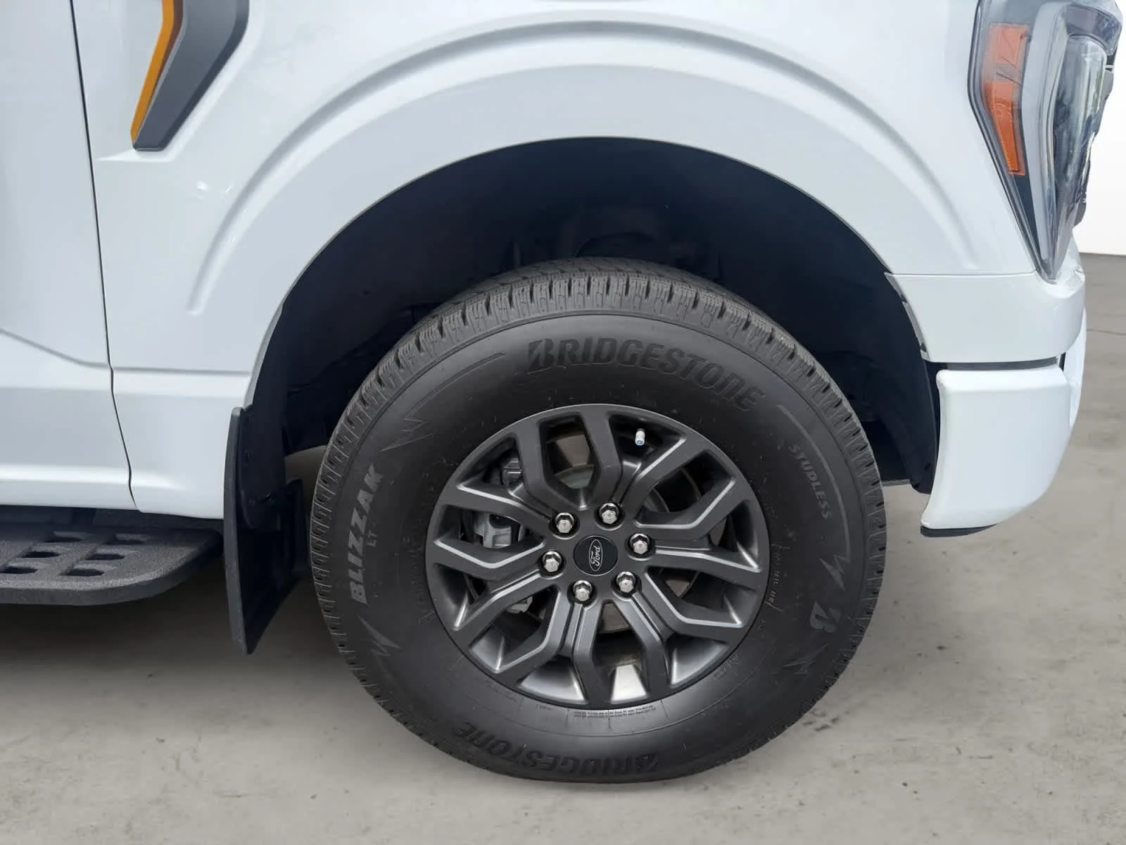Used 2023 Oxford White Ford Tremor image 11