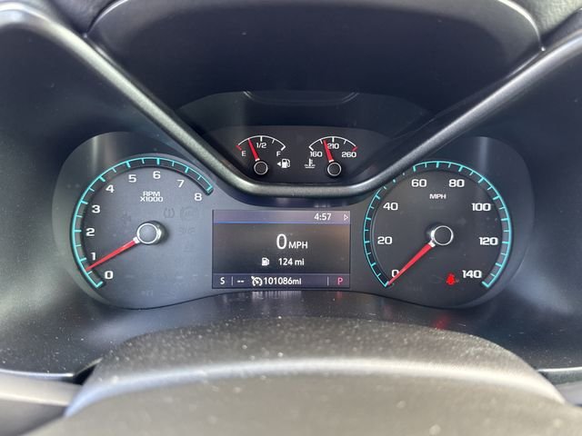 Used 2019 Gray Chevrolet Z71 image 31