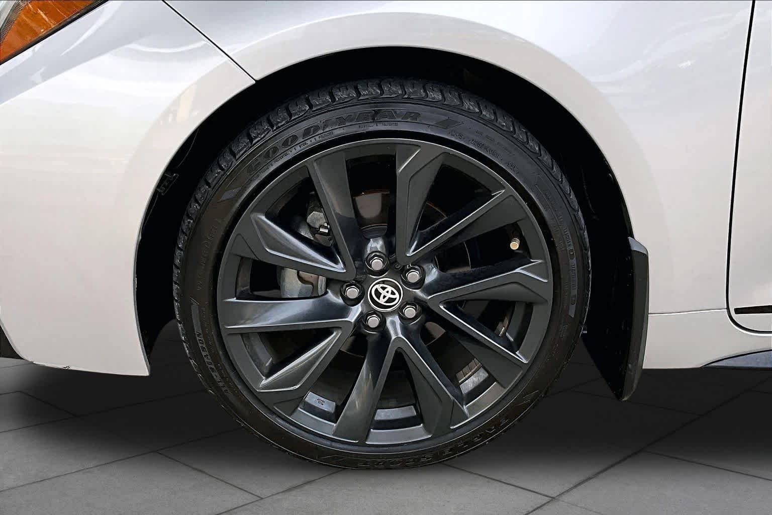 Used 2023 Classic Silver Metallic Toyota SE image 11