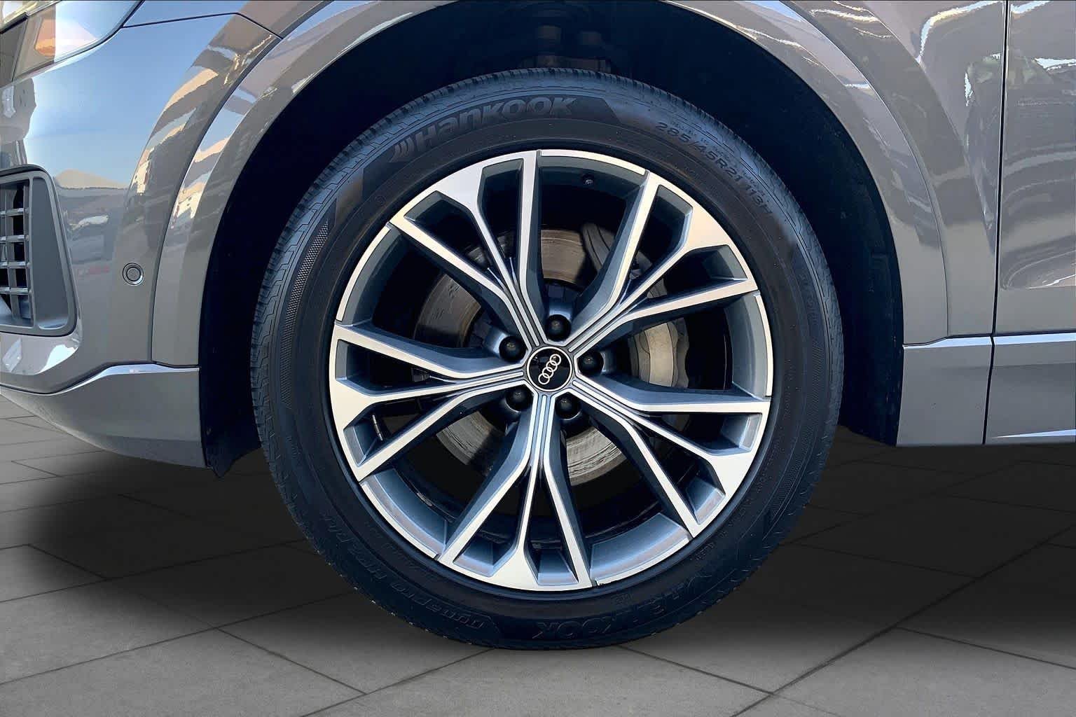 Used 2021 Samurai Gray Metallic Audi Premium image 11