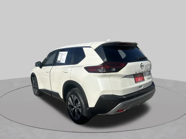 Used 2023 White Nissan SV image 8