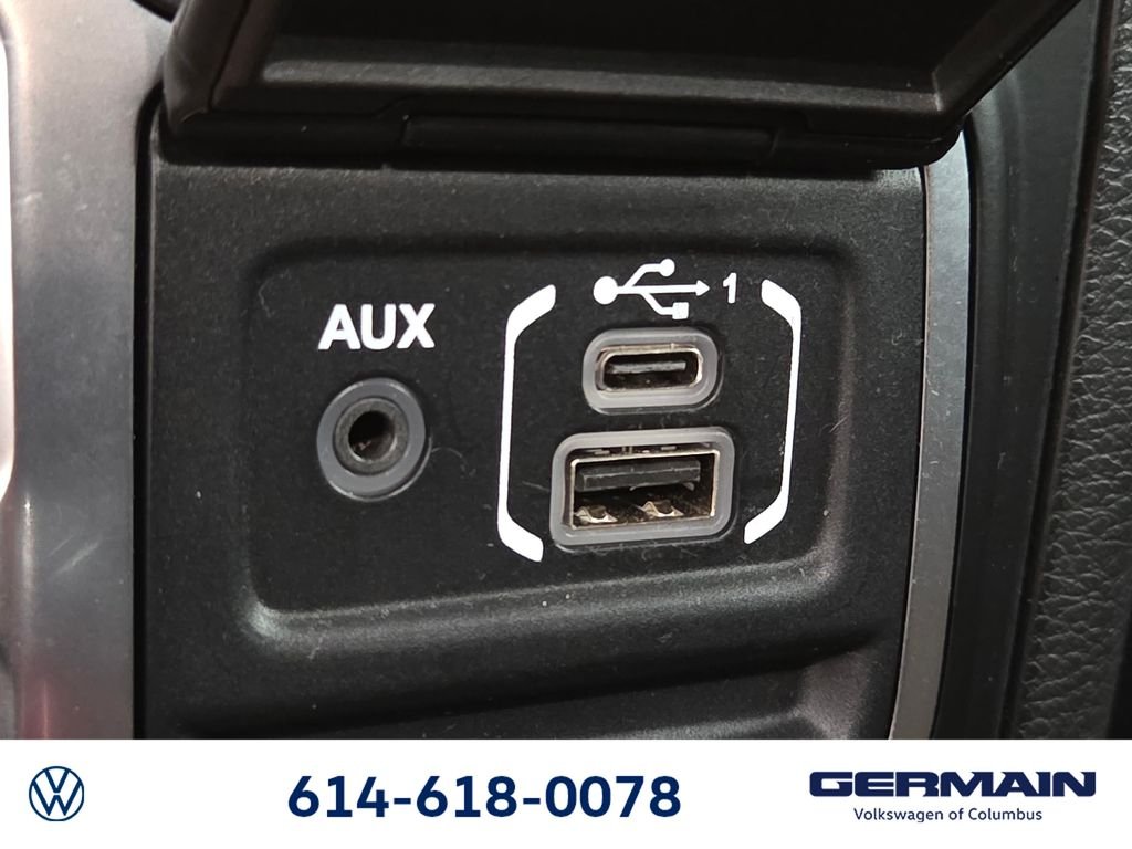 Used 2023 Gray Jeep Rubicon image 37