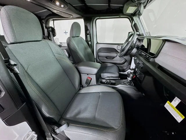 New 2026 Bright White Clear-Coat Exterior Paint Jeep Sport image 26