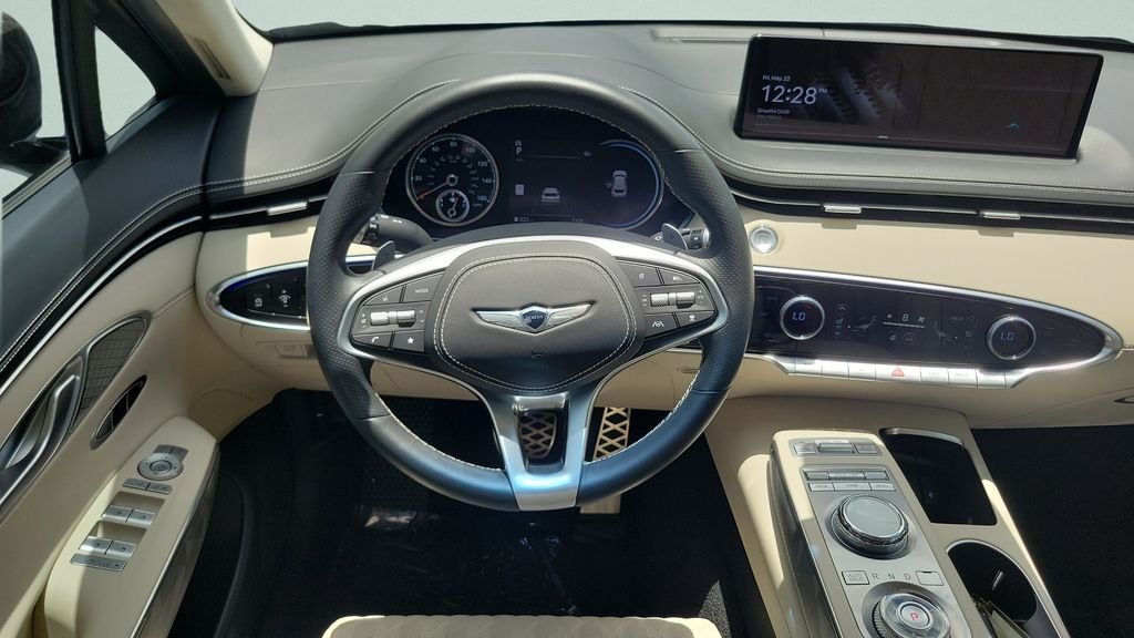 Used 2025 Black Genesis 3.5T Sport image 12