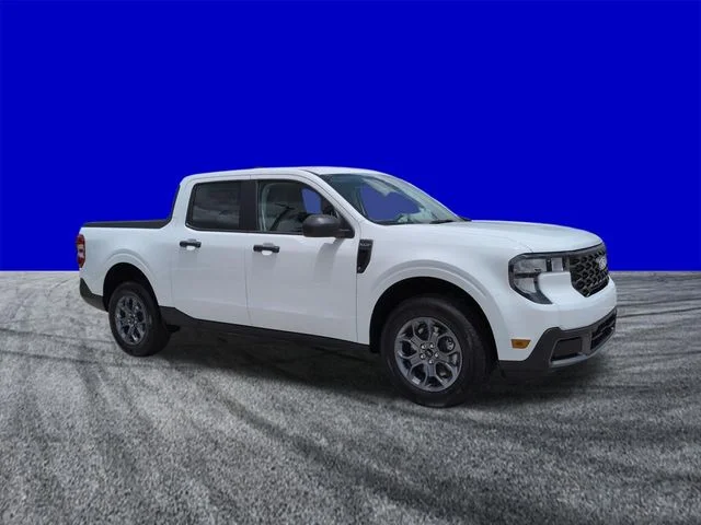 New 2026 Oxford White Ford XLT image 2