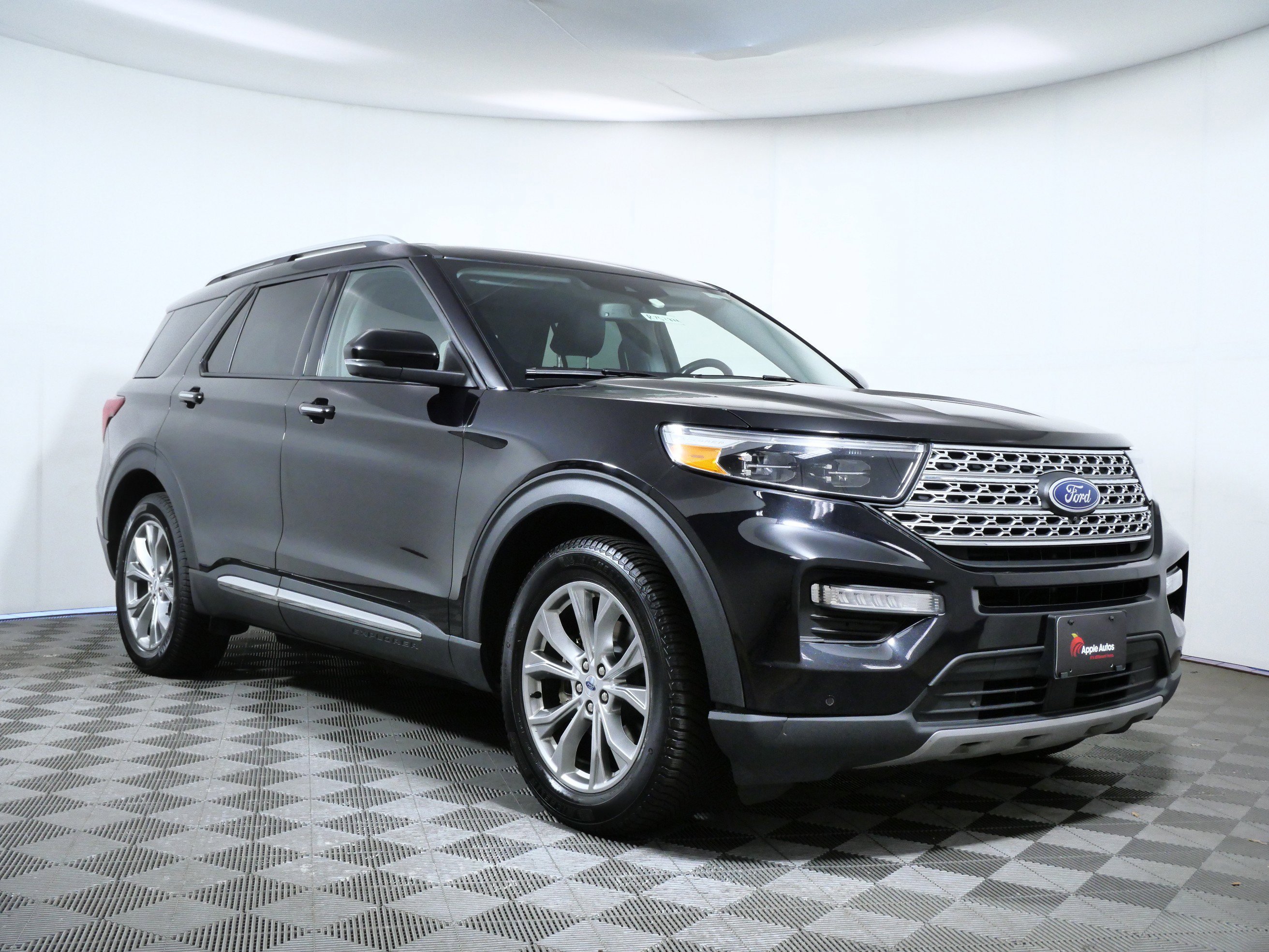 2022 Ford Explorer Limited 4WD's photo