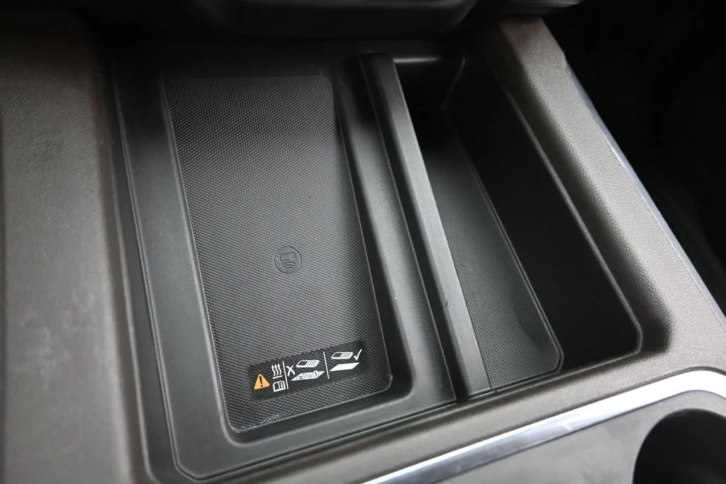 Used 2019 White GMC Denali image 23