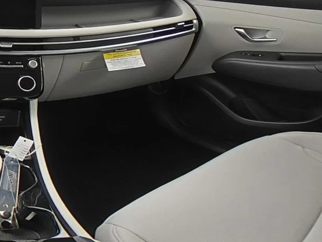 New 2026 Black Hyundai SEL image 38