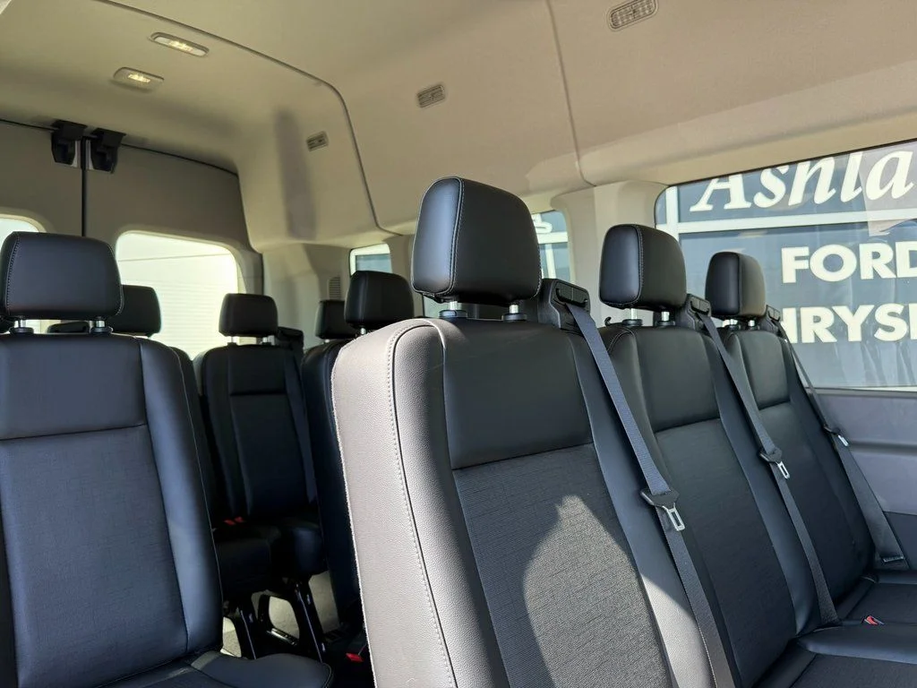 2025 Ford Transit Passenger Van XL - Photo 15