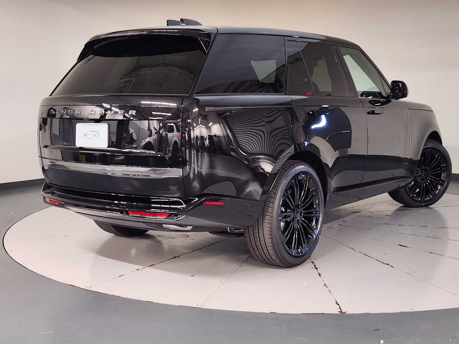 New 2026 Santorini Black Metallic Land Rover SE - P400 SWB image 2