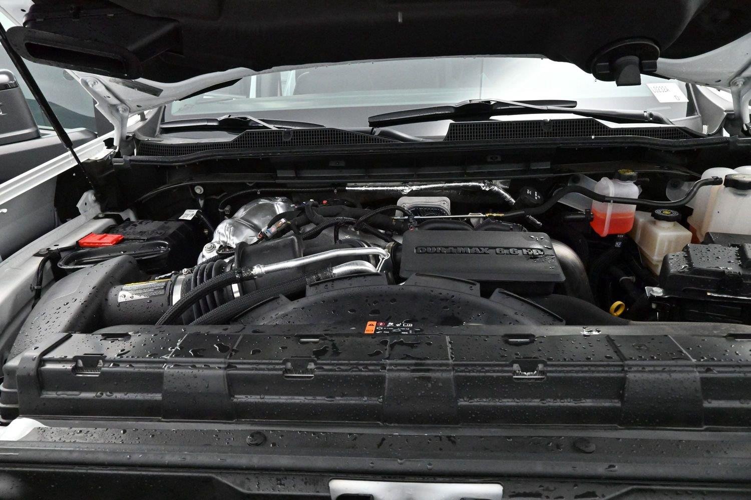 Used 2026 Summit White Chevrolet LTZ image 39