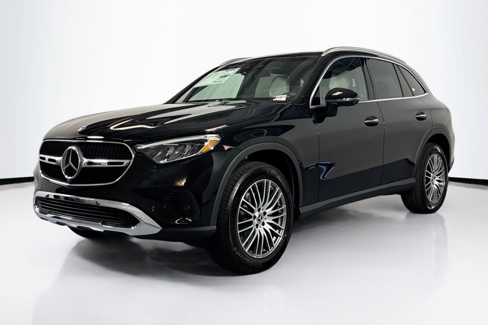 New 2026 Black Mercedes-Benz GLC 300 image 1