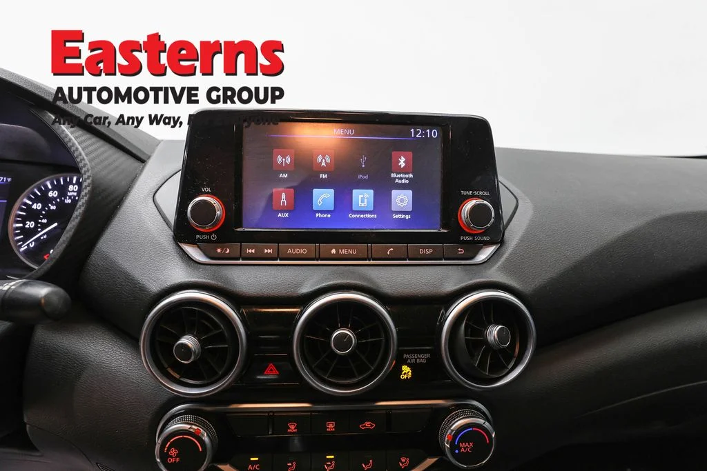 Used 2020 White Nissan S image 11