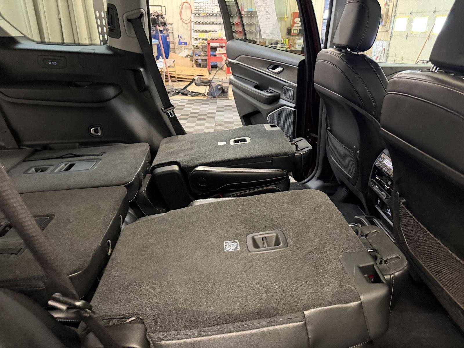 Used 2021 Velvet Red Pearlcoat Jeep Limited image 44