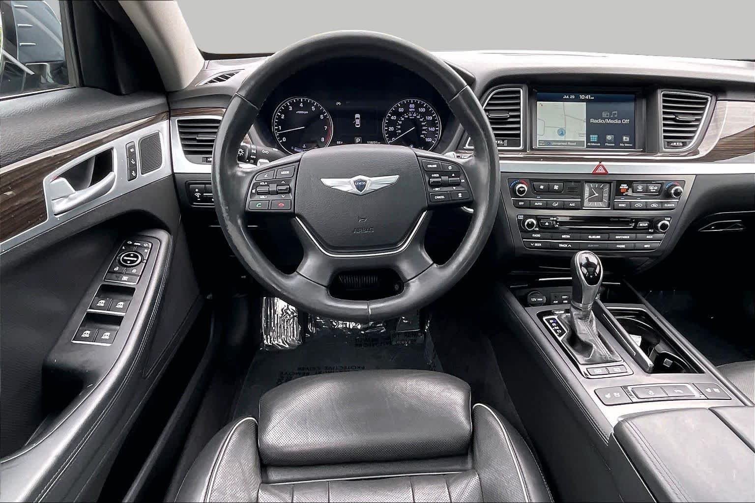Used 2015 Parisian Gray Hyundai 3.8L image 5