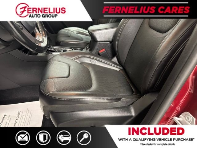 Used 2021 Red Jeep Latitude Lux image 34
