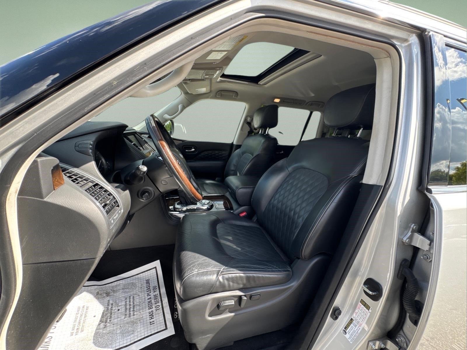 Used 2019  INFINITI  image 20