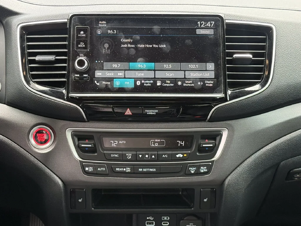 Used 2025  Honda RTL image 12