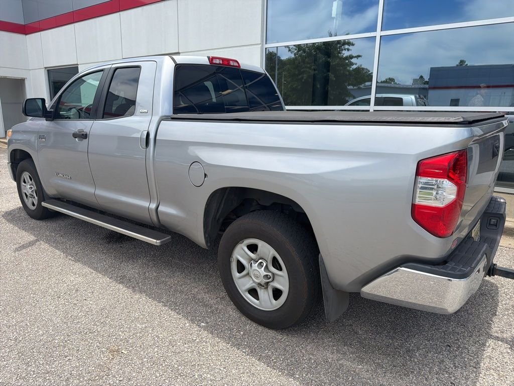 Used 2016 Silver Toyota SR5 image 2