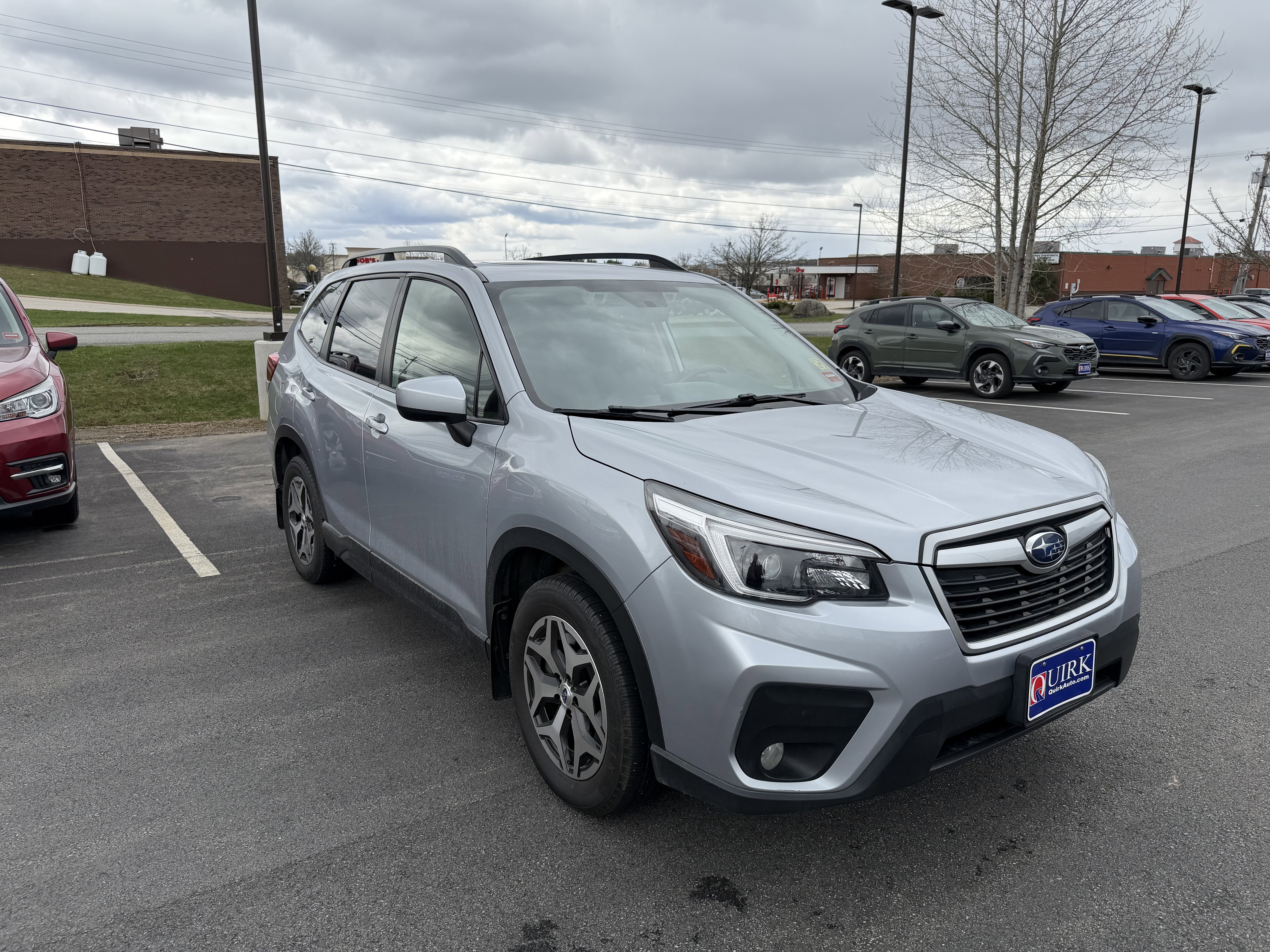 Used 2021 Ice Silver Metallic Subaru Premium image 7