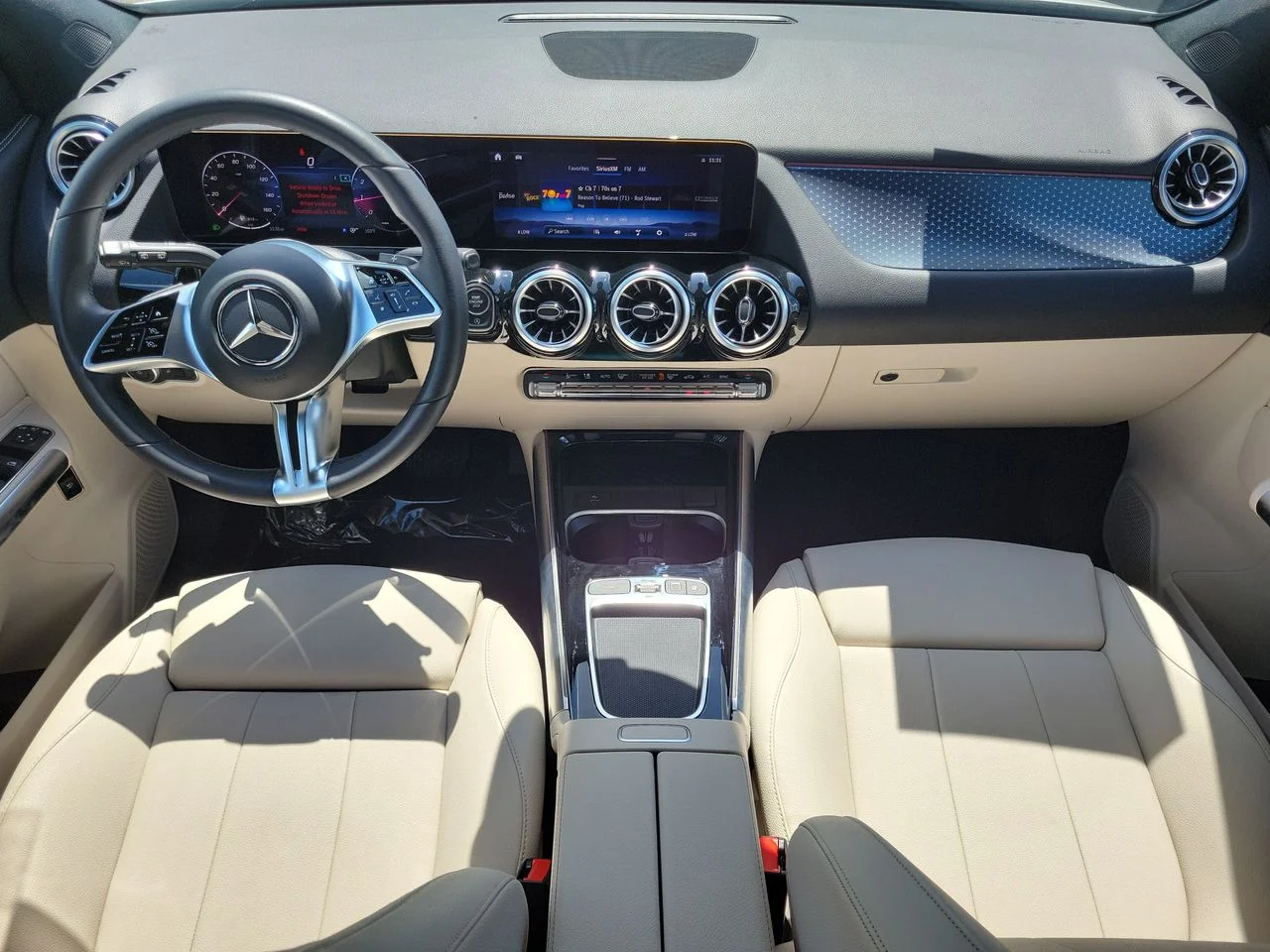 Certified Used 2026 White Mercedes-Benz GLA 250 image 14
