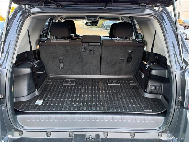 2024 Toyota 4Runner SR5 - Photo 11