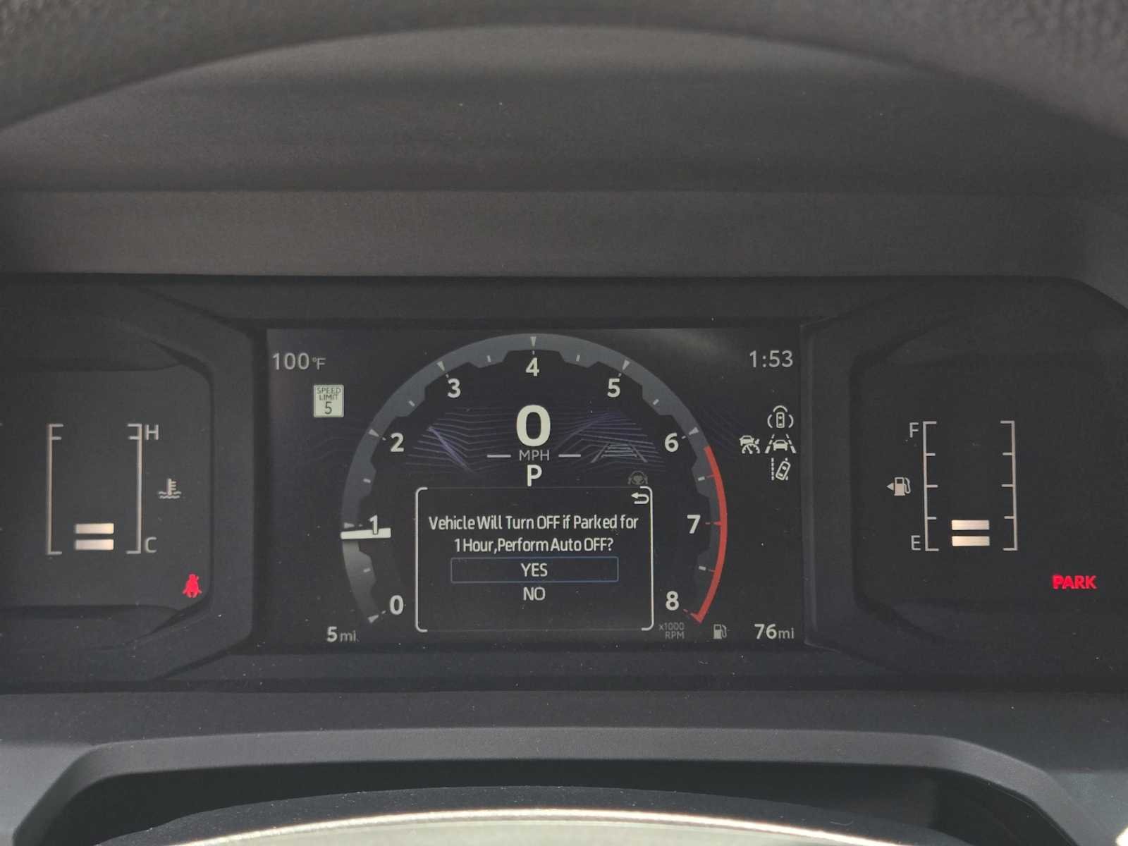 2025 Toyota Tacoma SR5 - Photo 26