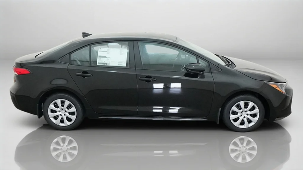 New 2027 Inked Toyota LE image 7