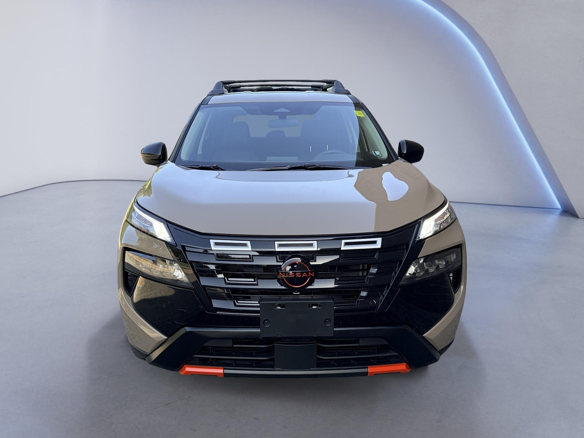 Used 2026 Tan Nissan Rock Creek image 8