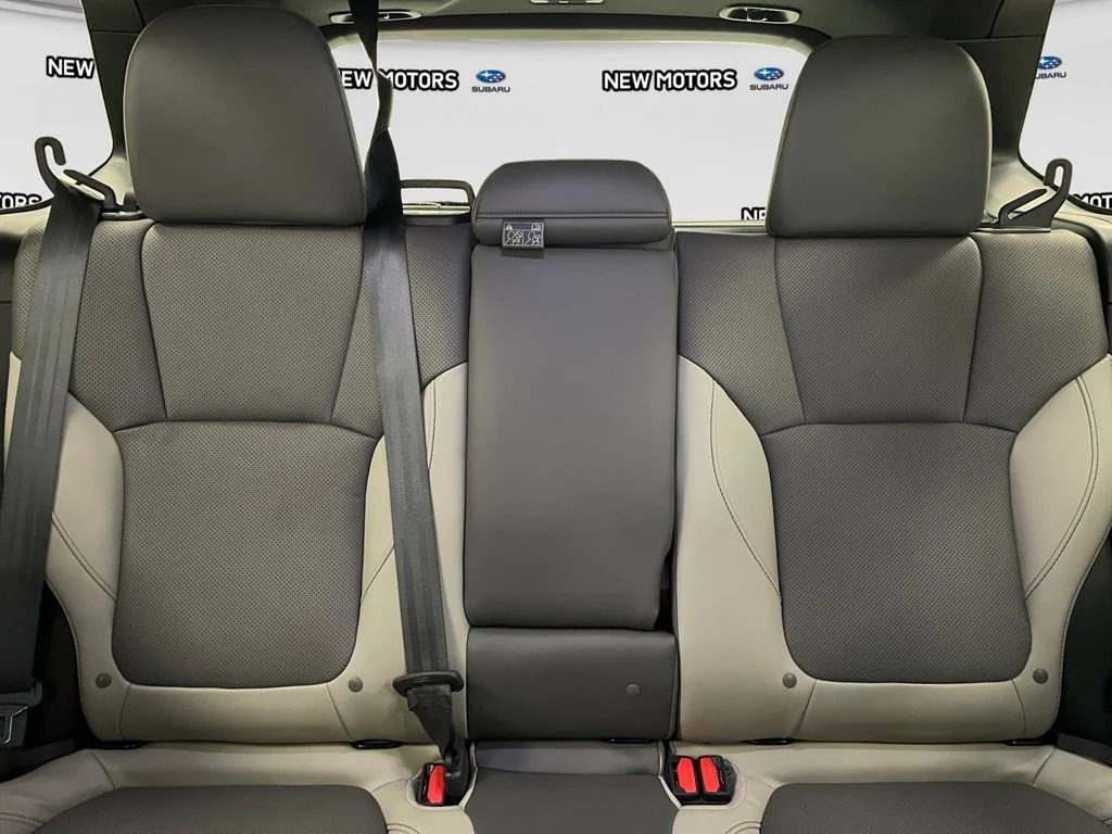Used 2026 Crystal White Pearl Subaru Limited image 11