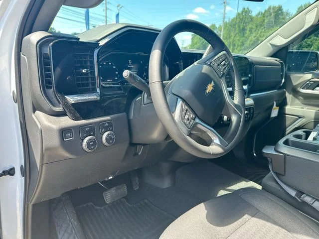 Used 2024 White Chevrolet LT image 12