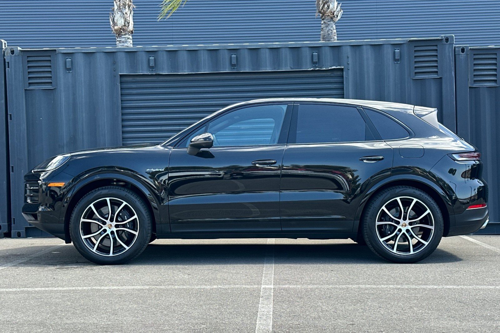 Certified 2025 Porsche Cayenne E-Hybrid with VIN WP1AE2AY3SDA17472 for sale in Long Beach, CA