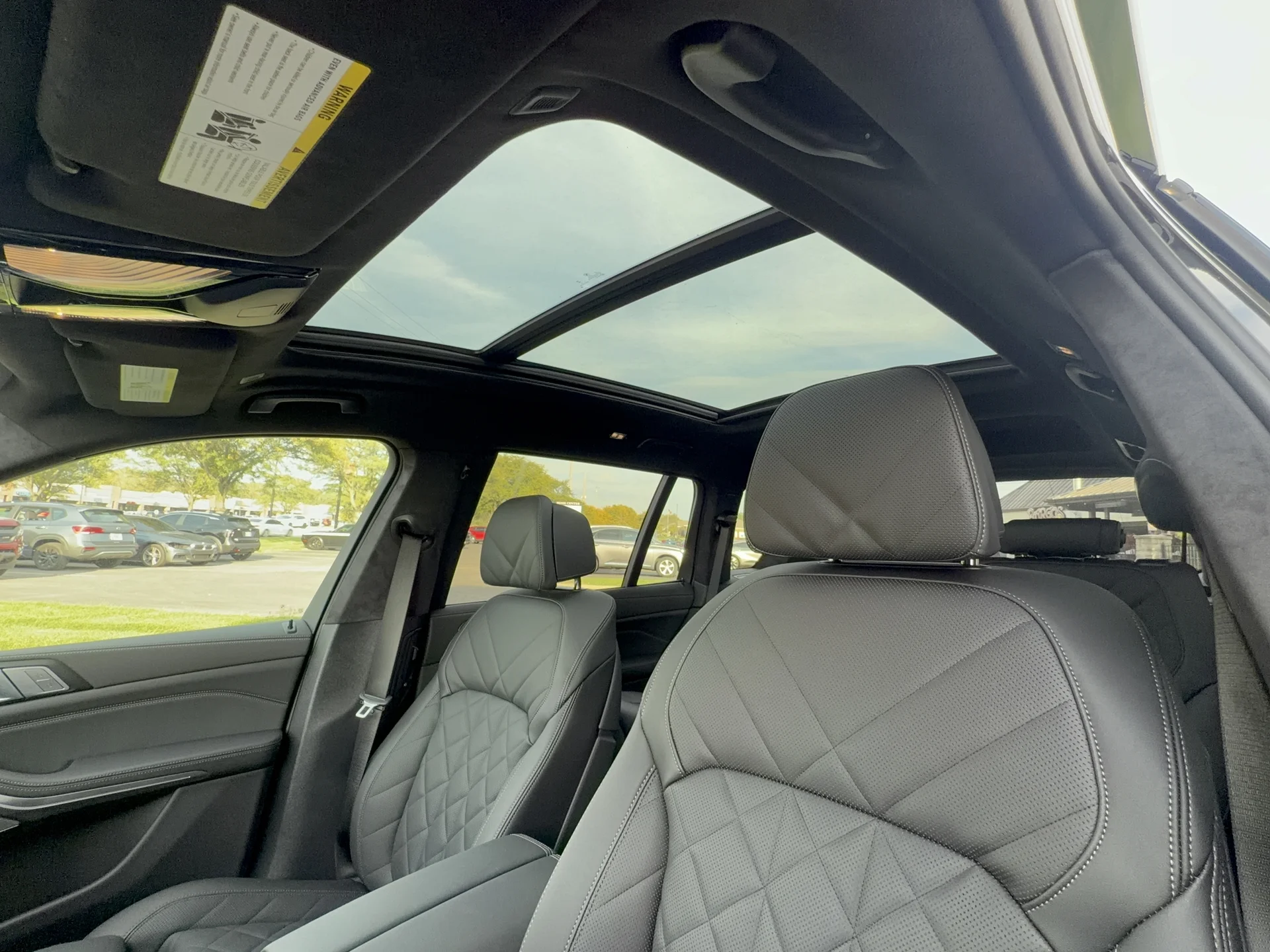 New 2027 Black Sapphire Metallic BMW xDrive40i image 26