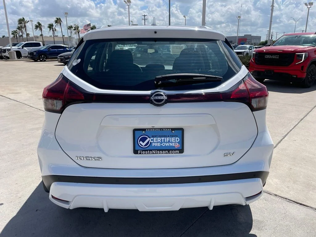 Used 2024 White Nissan SV image 6