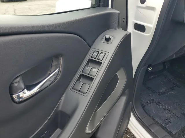New 2026 Glacier White Nissan Crew Cab SV image 6