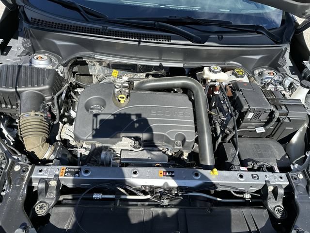 Certified Used 2023 Sterling Metallic GMC SLE image 20