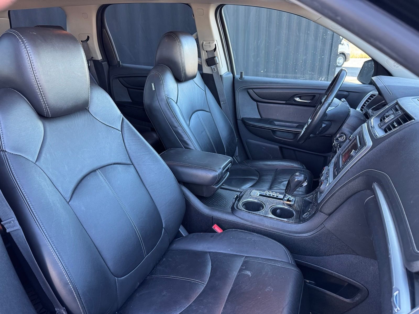 Used 2017 Ebony Twilight Metallic GMC Limited image 14