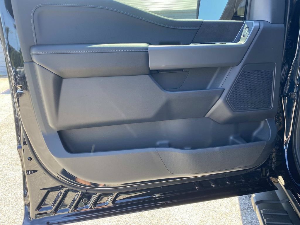 New 2026 Antimatter Blue Metallic Ford XLT image 11
