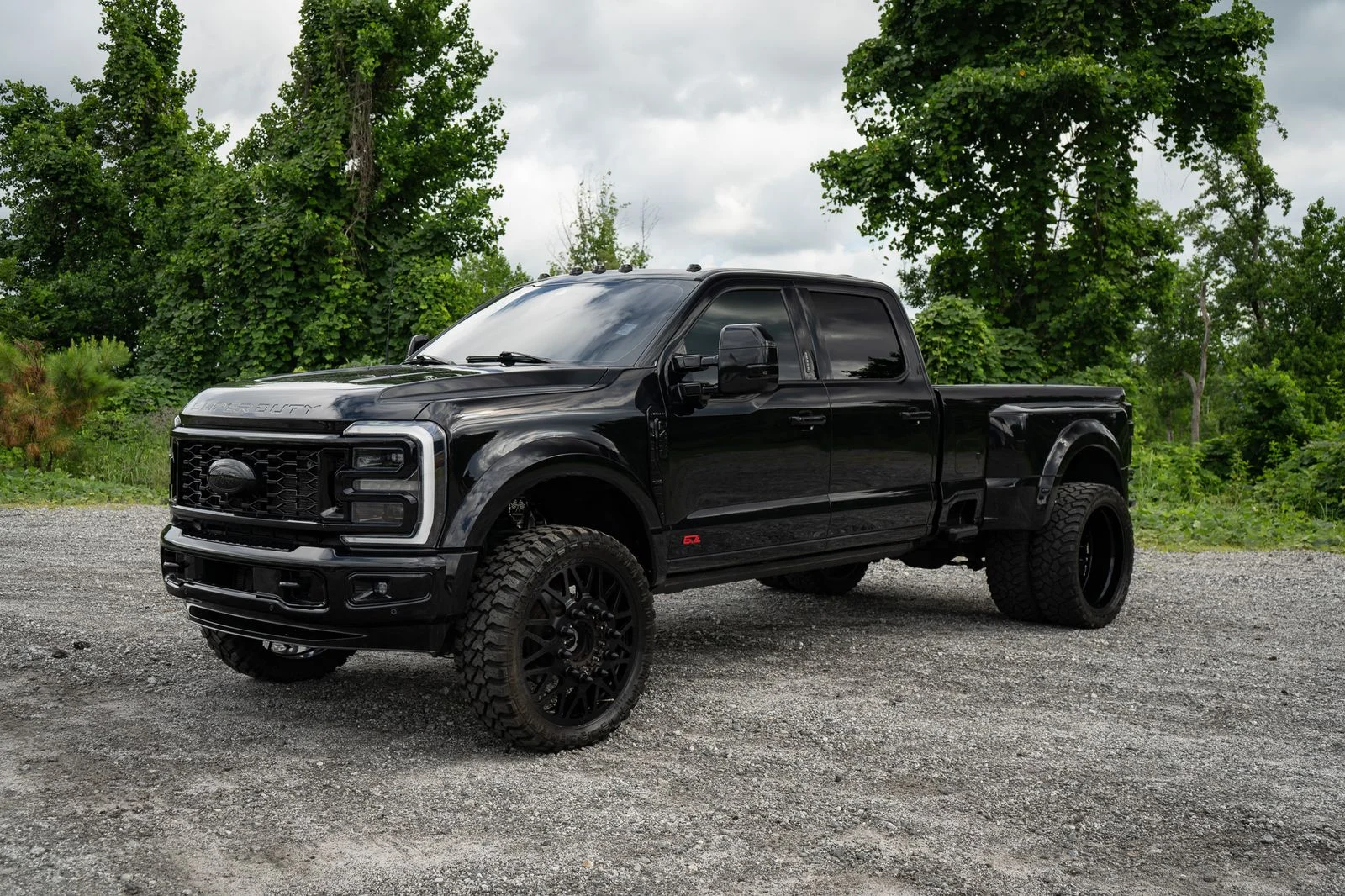 Used 2024 Black Ford Limited image 10
