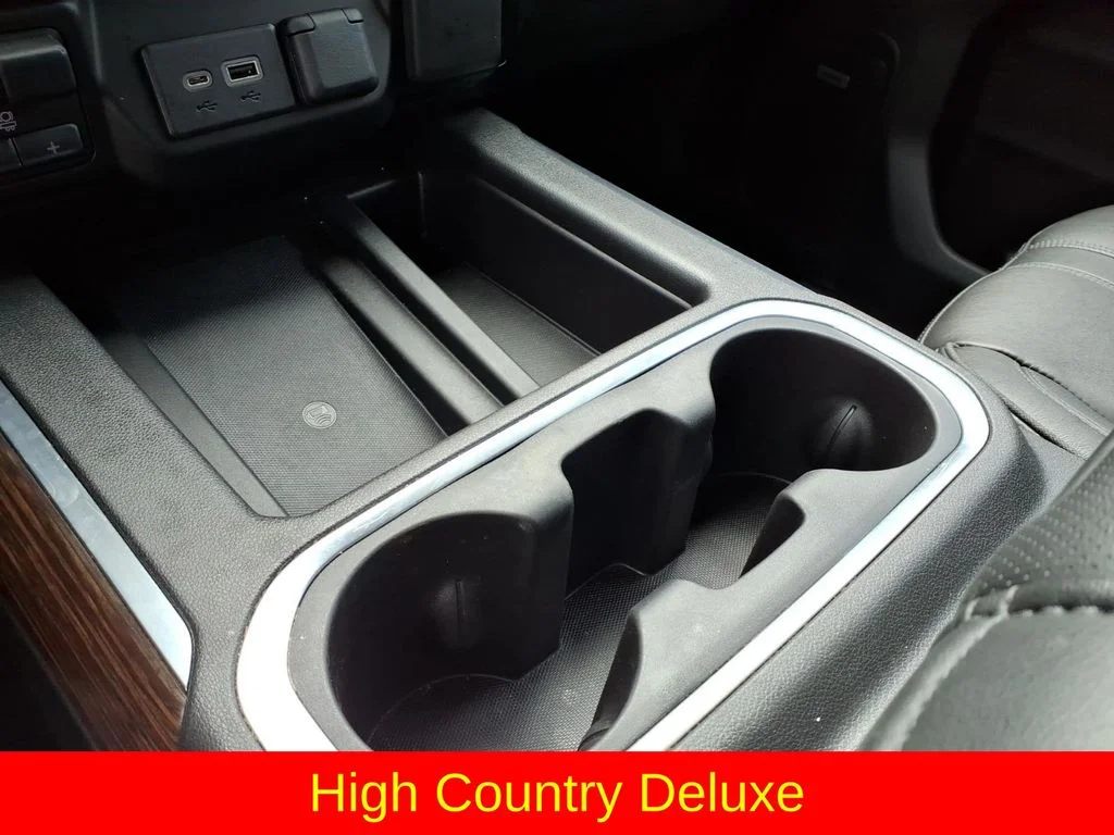 Used 2021 Black Chevrolet High Country image 13